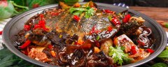 小甲鱼吃什么