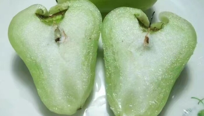 白翠玉莲雾 白翠玉莲雾